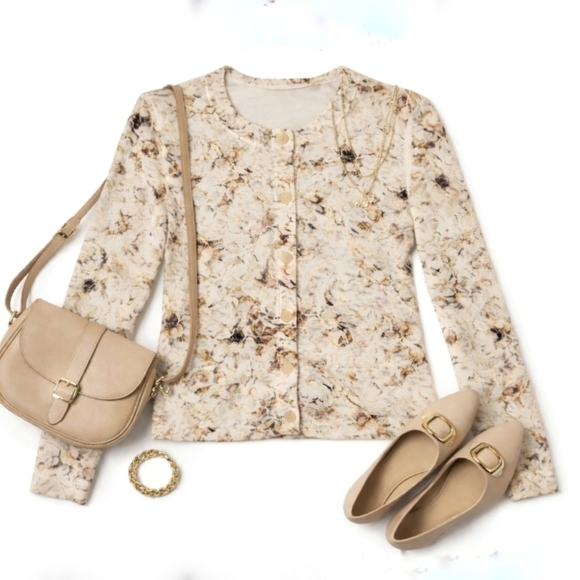 Chloe Sweaters - Chloe Faded Floral Wool Cardigan Sweater M